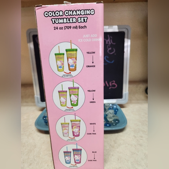4-PACK] HELLO KITTY Color Changing Cold Tumbler Set ~ BNIB - Picture 8 of 11